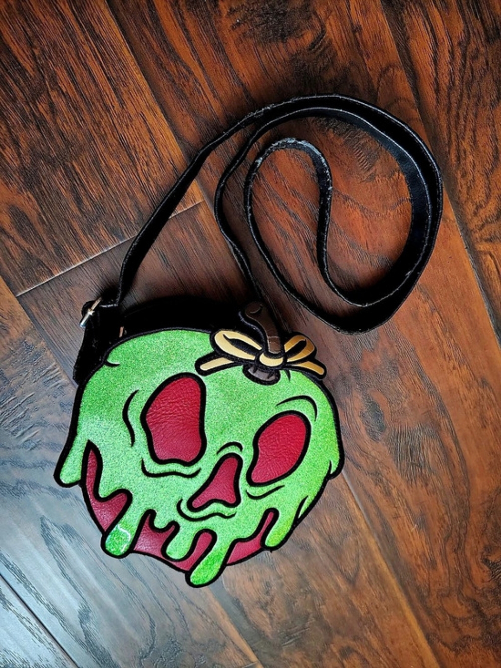 Loungefly x Disney Poison Apple Crossbody Bag zipper purse Distressed